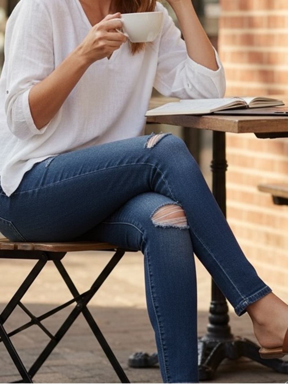 Old Navy Women's Distressed Rockstar Jeggings 12